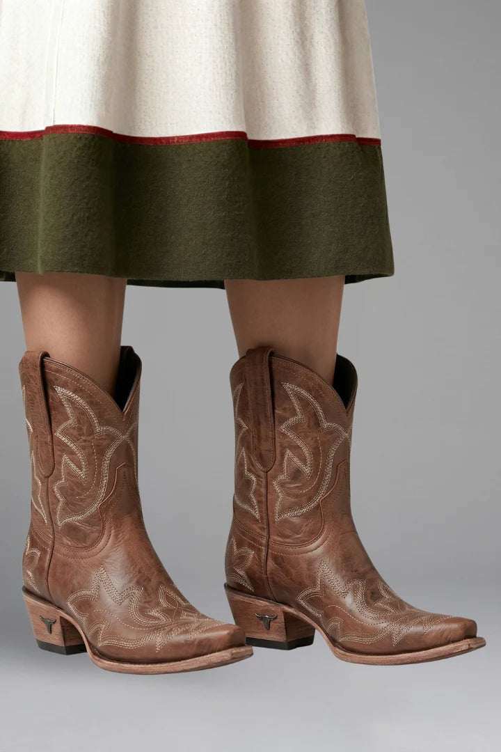 Women's Classic Embroidered Pointed Toe Mid-Calf Boots