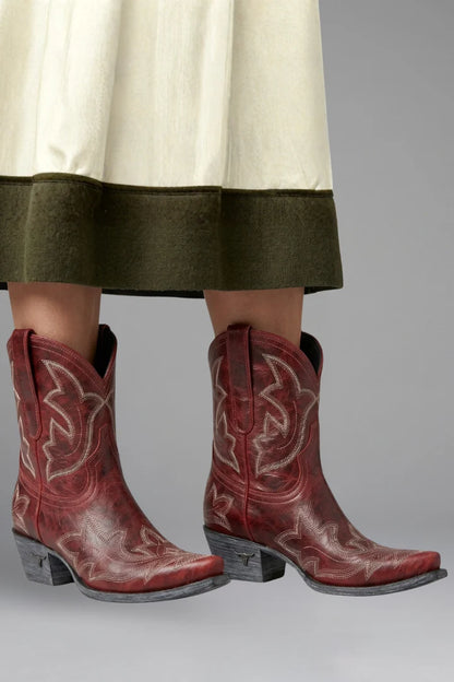 Women's Classic Embroidered Pointed Toe Mid-Calf Boots