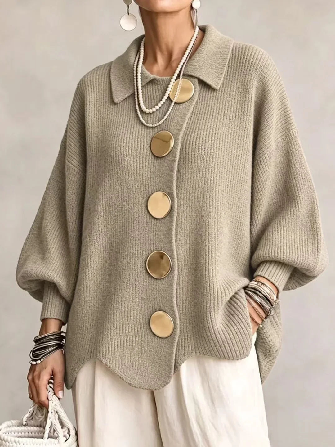 Women's Oversized Structured Collar Cardigan